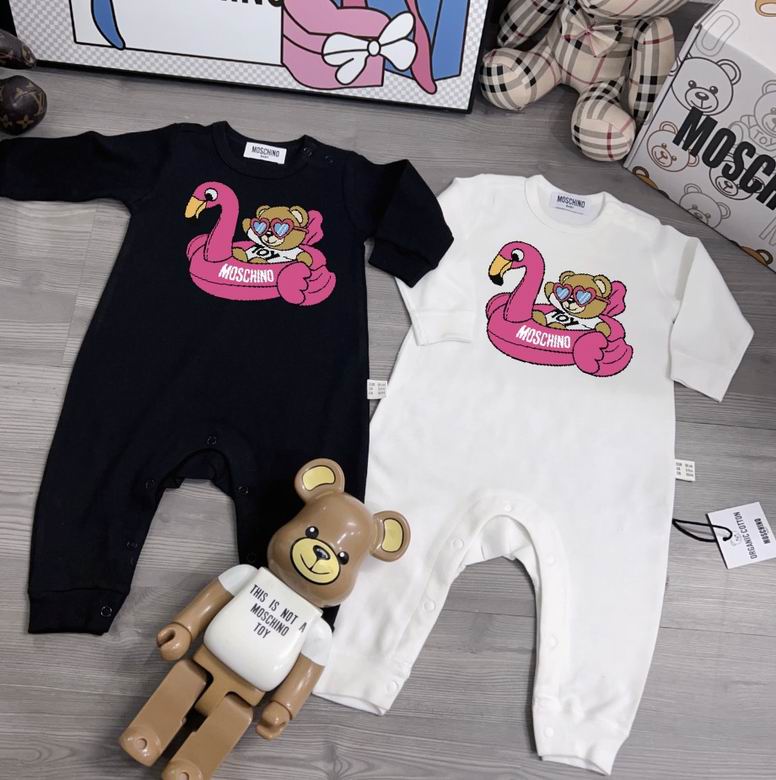 Moschino sz59 66 73 80 85 90 119